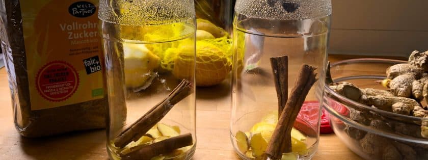 Selbstgemachte Zitronenlimonade - Lemon Squash